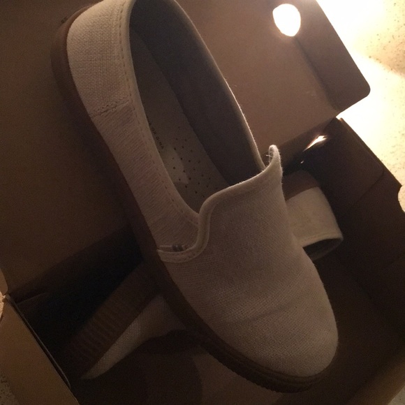TOMS women’s shoes - Picture 1 of 2